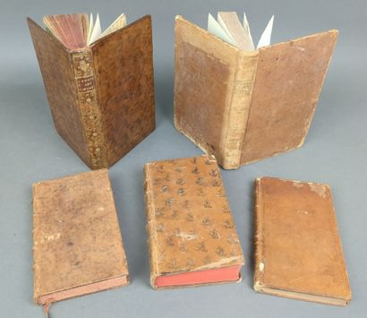 Réunion de 5 volumes in-12 ou in-8 du XVIIIe...