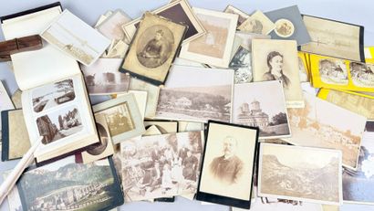 Lot de photographies de la fin du XIXe ou...