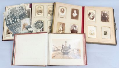 3 albums de photographies anciennes: portraits...