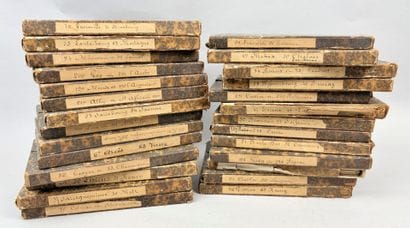 [Cartographie] Important ensemble de 54 cartes...