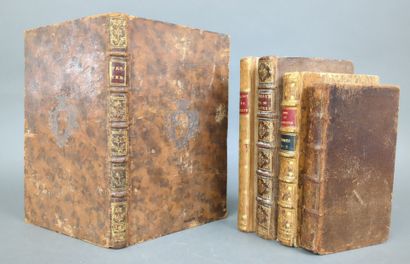 5 volumes in-12 ou in-8 du XVIIIe siècle...