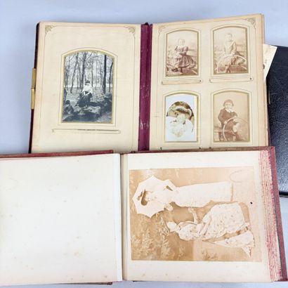 3 albums de photographies anciennes: portraits...
