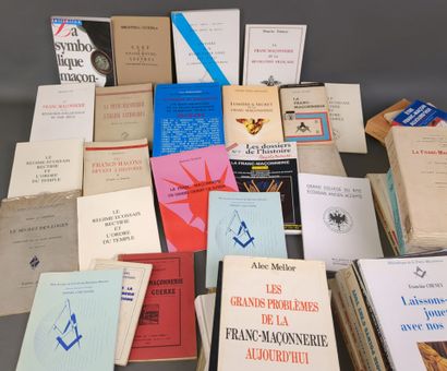 [Franc-Maçonnerie] Réunion de 43 volumes...