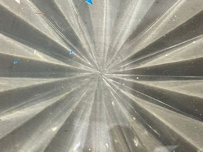 SAINT LOUIS
Saladier ou grande coupe en cristal...