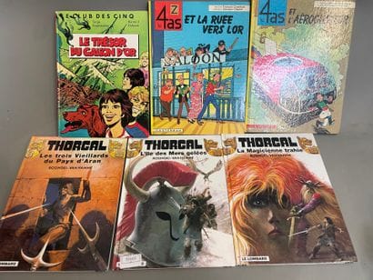 Lot de bandes dessinées comprenant 
3 albums...