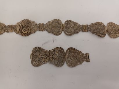 Ceinture de mariage en métal doré ajouré,
L...