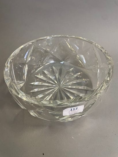 SAINT LOUIS
Saladier ou grande coupe en cristal...