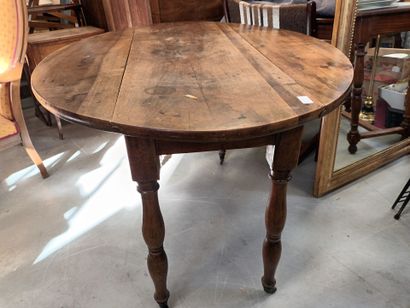 Table à volets Louis Philippe,
Dim. fermée...
