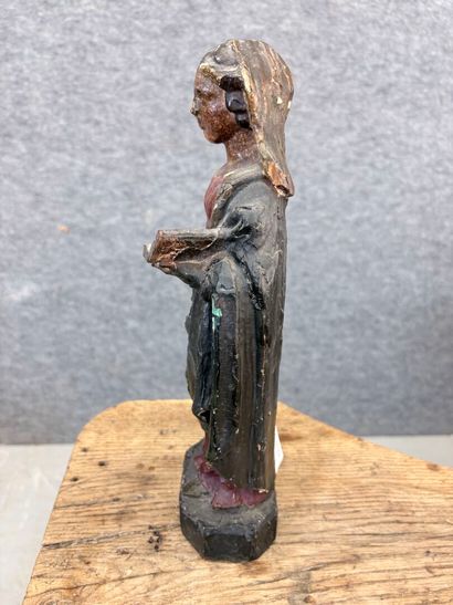 Sainte femme ( Sainte Anne?) en bois sculpté...