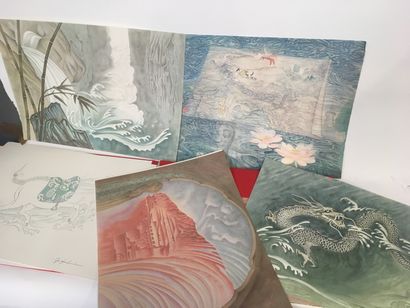 Porte folio comprenant des reproductions