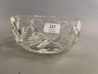 SAINT LOUIS
Saladier ou grande coupe en cristal...