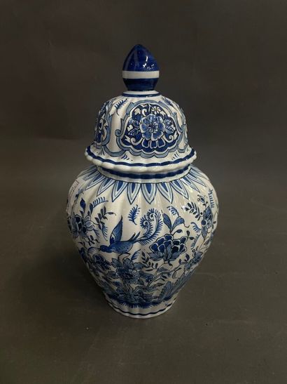 Porte couteaux en métal argenté à décor de...