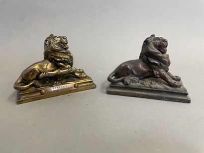 Deux lions de Belfort do,t un encrier en...