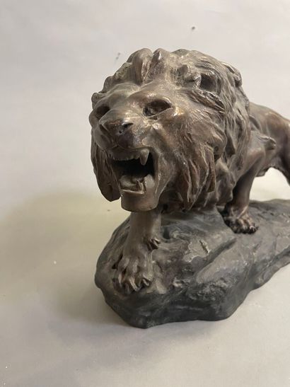 Thomas François CARTIER (1879-1936), d'après.
Lion...