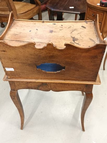 Chevet à niche en bois naturel 
72 x 47 x...