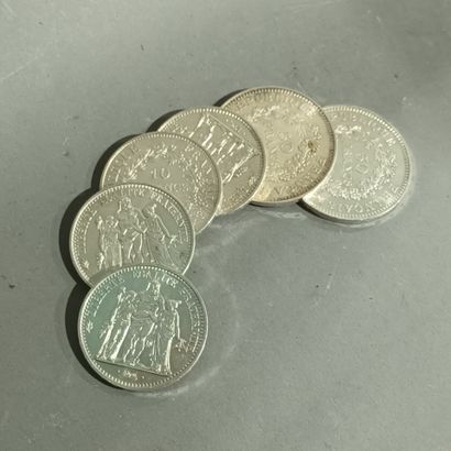 2 pièces de 50 francs argent et 4 pièces...