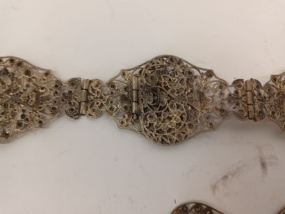 Ceinture de mariage en métal doré ajouré,
L...