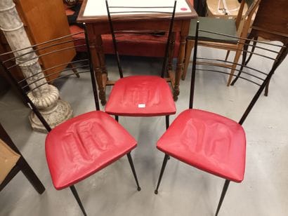 TRAVAIL ITALIEN circa 1960,
Trois chaises...
