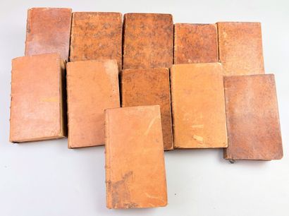 Ensemble de 11 volumes in-12 reliés du XVIIe...