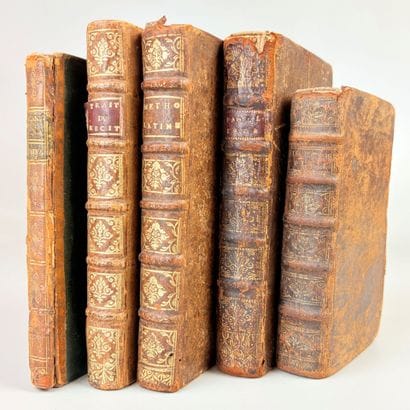 5 volumes in-12 reliés du XVIIe ou du XVIIIe...