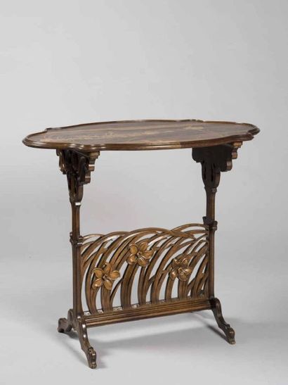 Emile GALLE (1846-1904) Table d'appoint en...