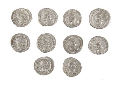 LOT de 10 antoniniens d HOSTLIEN, HERENNIA...
