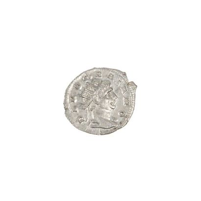 TRAJAN DECE (249-251) Les DIVI: DIVO TRAIANO,...
