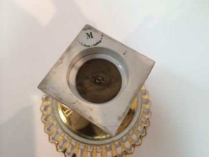 Coupe compotier en porcelaine de Paris, ajourée...