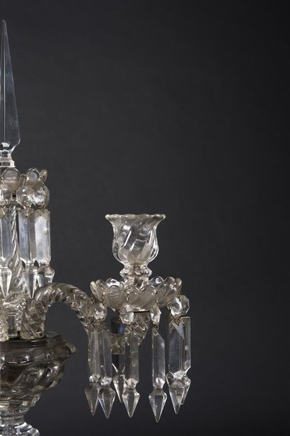 BACARRAT Paire de candélabres à quatre bras...