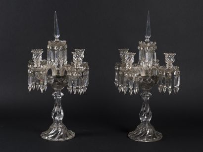 BACARRAT Paire de candélabres à quatre bras...