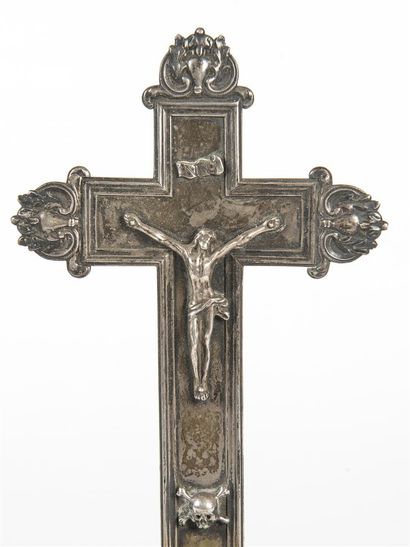 Croix bénitier en métal argenté et argent
(remontage)
H...