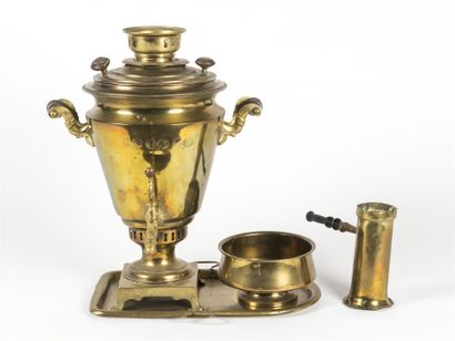 Manufacture de TOULA
Samovar en laiton vers...