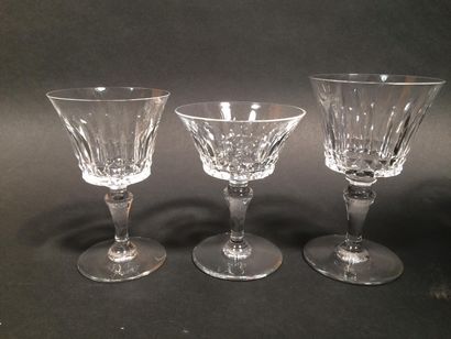 BACCARAT
Service modèle Picadilly en cristal...
