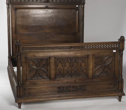 Important mobilier de chambre à coucher en...