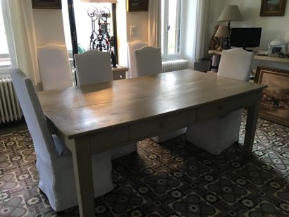Table de ferme en bois laqué ouvrant par...