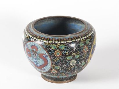 Chine Cache pot en bronze cloisonné
H : 19...