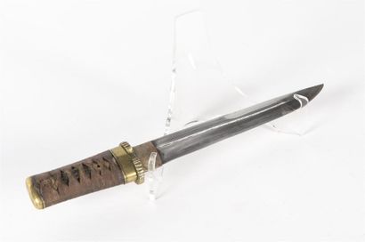 Petit Tanto (lame de 20 cm)
Monture en laiton...