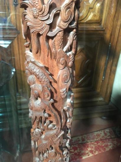 Une colonne chinoise
H:23.5 cm 