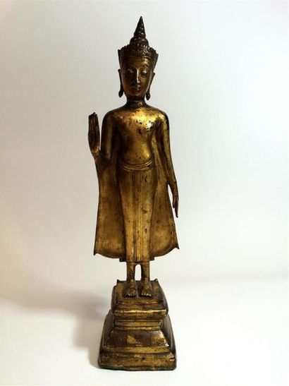 THAILANDE, Boudha en laiton doré
18ème siècle
H...
