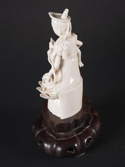 Statuette d'Avalokitesvara en porcelaine...