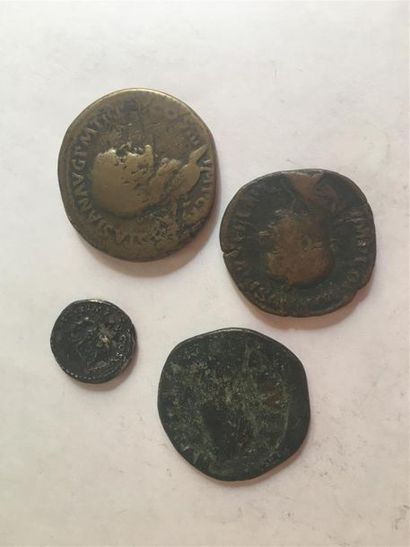 LOT DE 4 MONNAIES ROMAINES ET BYZANTINES...