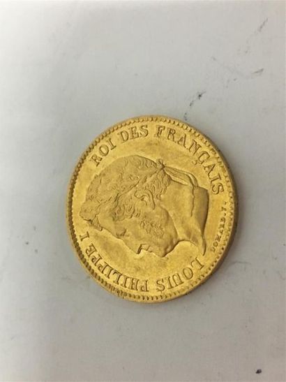 Une pièce de 40 francs or Louis Philippe...