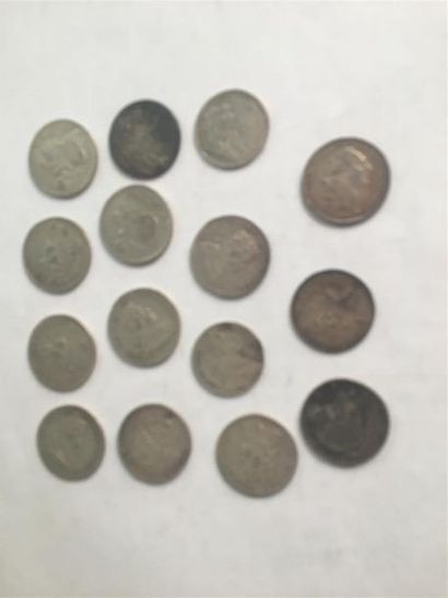 LOT DE 15 JETONS ROYAUX EN ARGENT 10 JETONS...