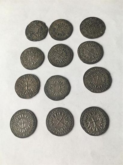 LOT DE 12 GROS TOURNOIS EN ARGENT GROS TOURNOIS...