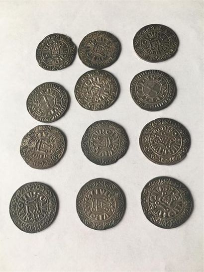 LOT DE 12 GROS TOURNOIS EN ARGENT GROS TOURNOIS...