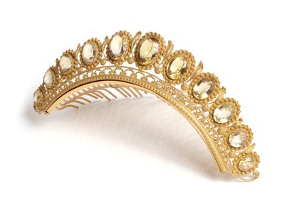 Important yellow gold set with large citrines,...