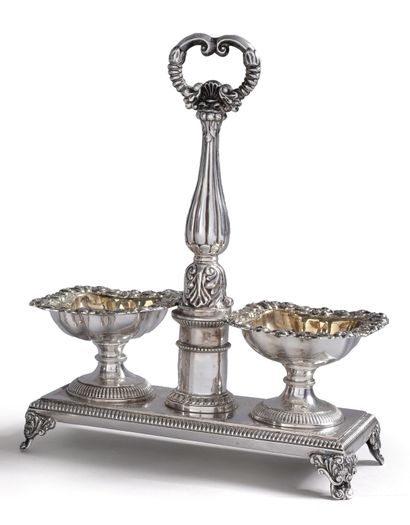 Double salverons in 950°/°° silver, inside...