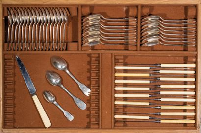 ERCUIS.
Silver-plated, single-flat pattern,...