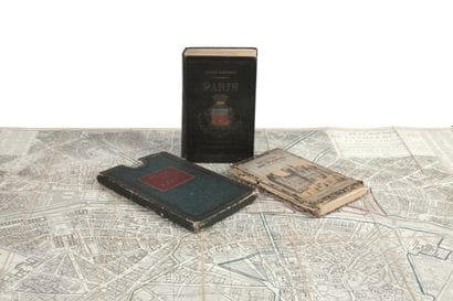 Les plans de Paris. 3 exemplaires de poche...