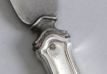 Gustave KELLER. Paris. 
29 meat knives in...